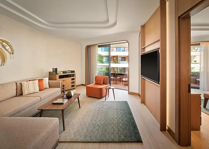 Xo Cape Arnna Φετιγιέ