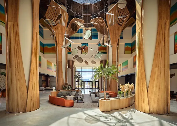 Xo Cape Arnna Hotel